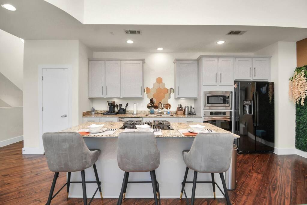 3Br/3.5Ba Three Story East Downtown Townhouse With View Villa Houston Exteriör bild