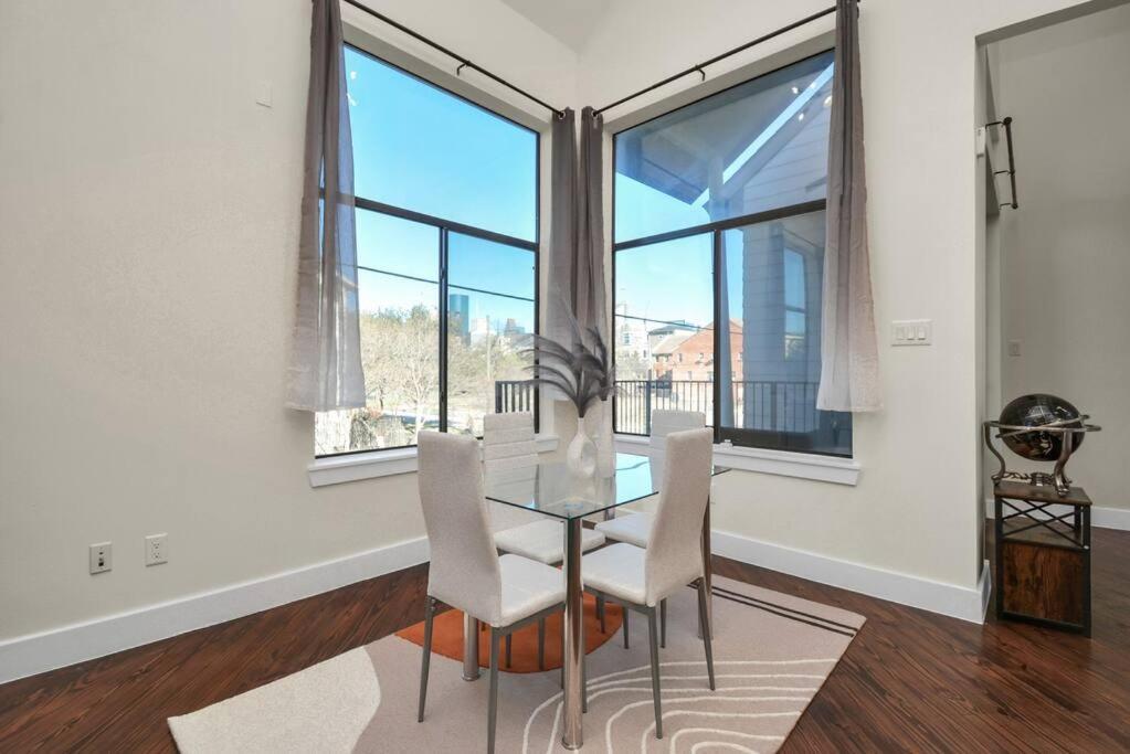 3Br/3.5Ba Three Story East Downtown Townhouse With View Villa Houston Exteriör bild